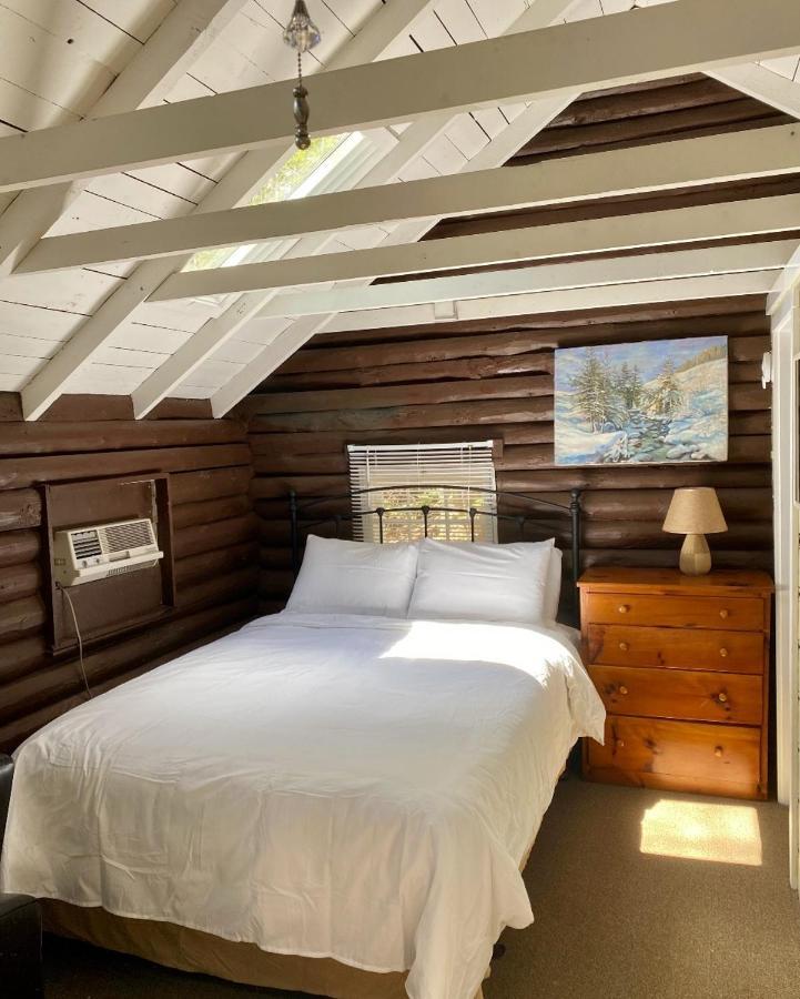 Pine Grove Cottages 林肯维尔 外观 照片